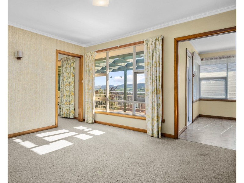 50 Dion Crescent, Riverside TAS 7250