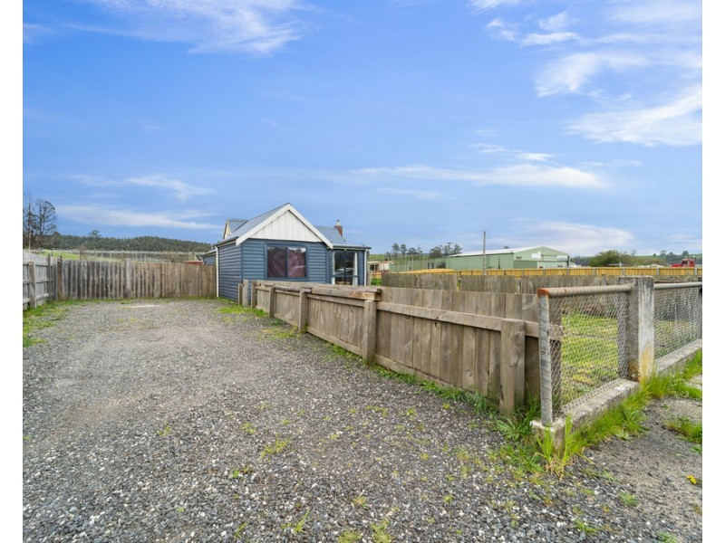 21 Stoke Street, Branxholm TAS 7261