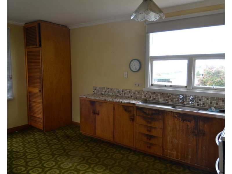 56 Paringa Avenue, Newnham TAS 7248