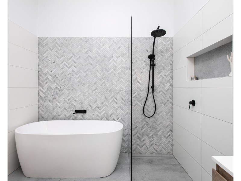 2a Delamere Crescent, Trevallyn TAS 7250