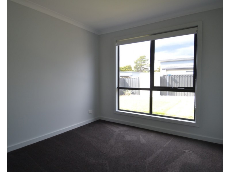 23/16 Barton Street, Mowbray TAS 7248