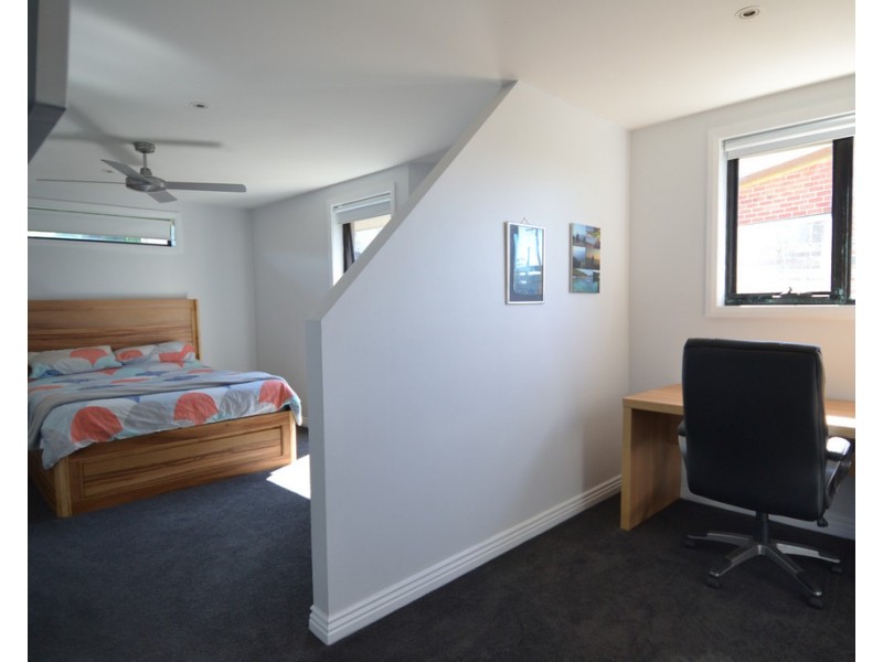 11 Totara Street, Riverside TAS 7250