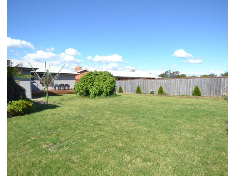 11 Totara Street, Riverside TAS 7250