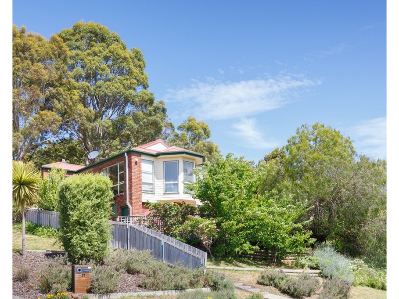 39 Allison Avenue, Riverside TAS 7250