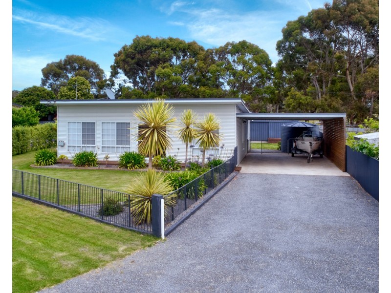 1209 Greens Beach Road, Kelso TAS 7270