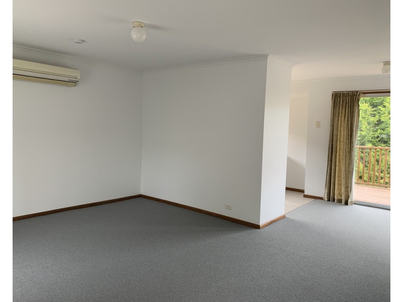 3 Harpers Court, Trevallyn TAS 7250