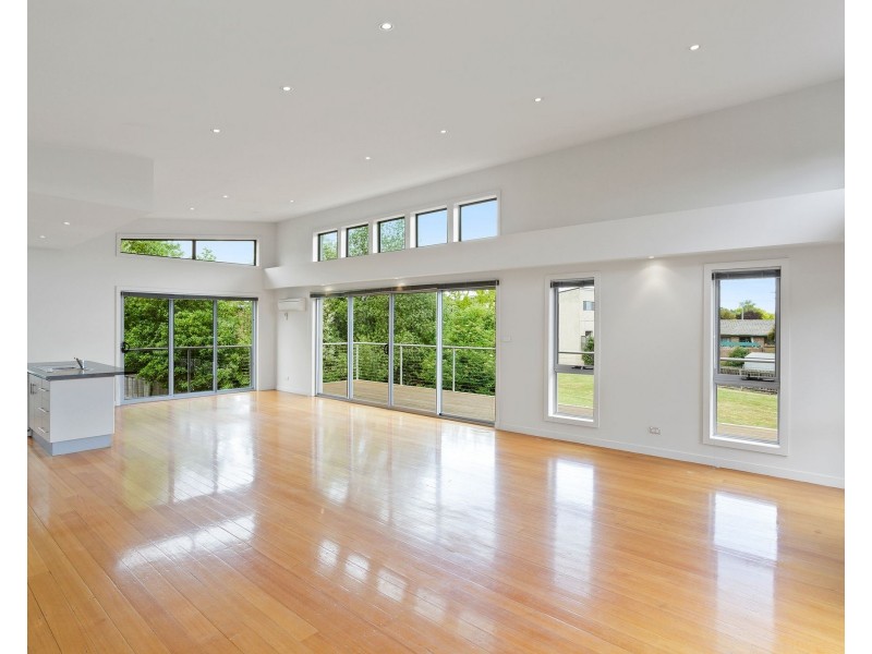 2/7-9 Monet Place, Newnham TAS 7248