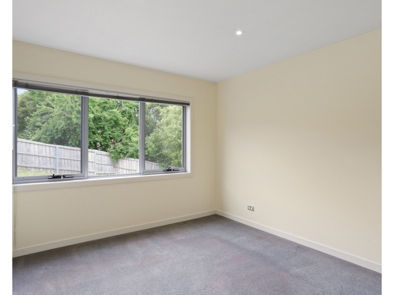 2/7-9 Monet Place, Newnham TAS 7248
