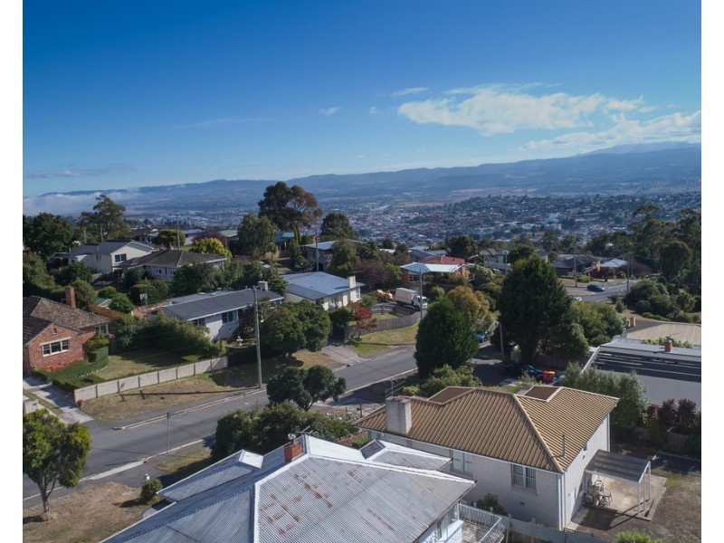 25 Vaux Street, West Launceston TAS 7250
