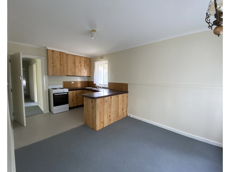 5 Sayer Street, Newnham TAS 7248
