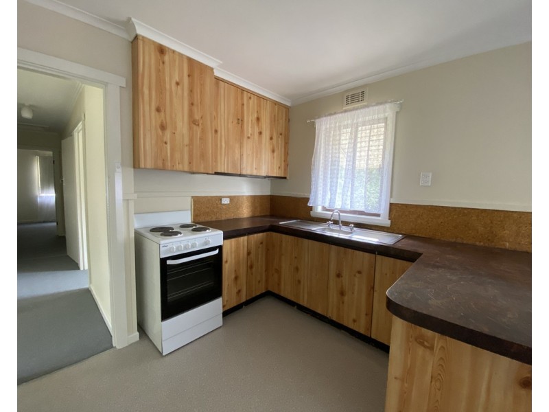 5 Sayer Street, Newnham TAS 7248