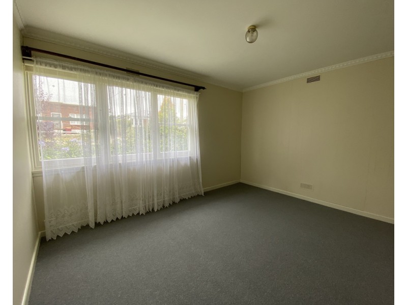 5 Sayer Street, Newnham TAS 7248