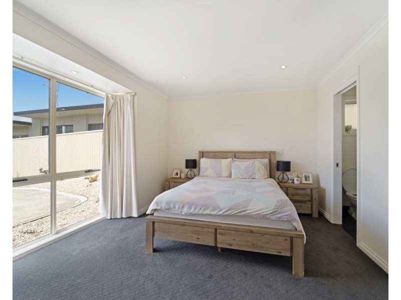288 Hobart Road, Youngtown TAS 7249