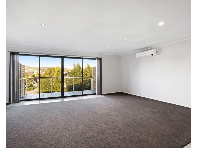 1/8a Queen Street, Invermay TAS 7248