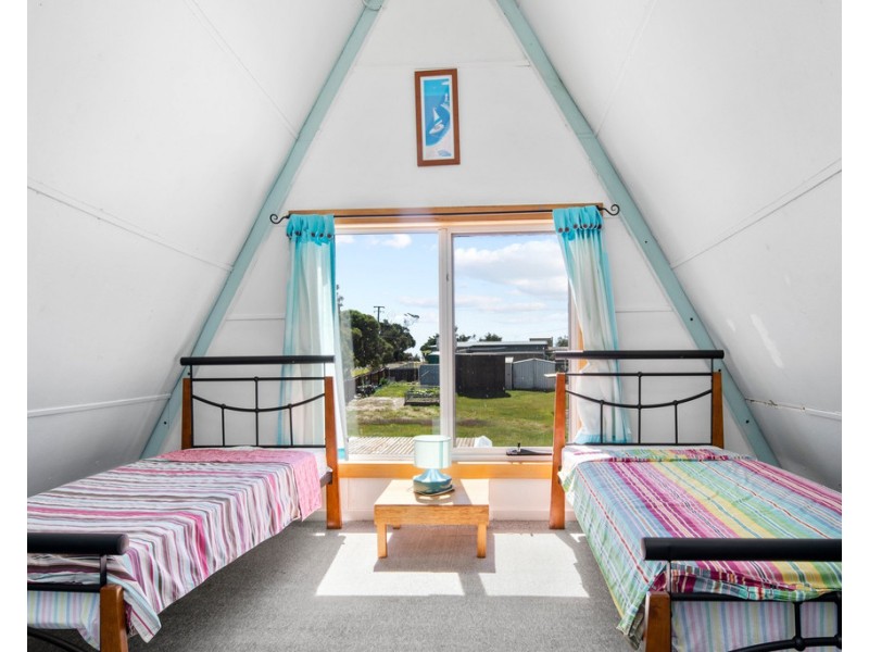 1 Hurst Street, Weymouth TAS 7252