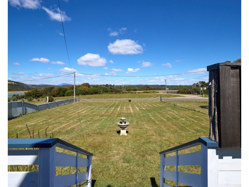 1 Hurst Street, Weymouth TAS 7252