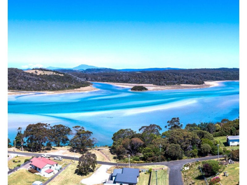 1 Hurst Street, Weymouth TAS 7252