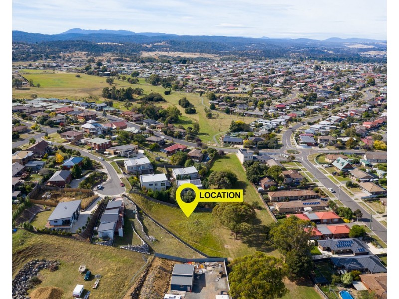 11 Monet Place, Newnham TAS 7248