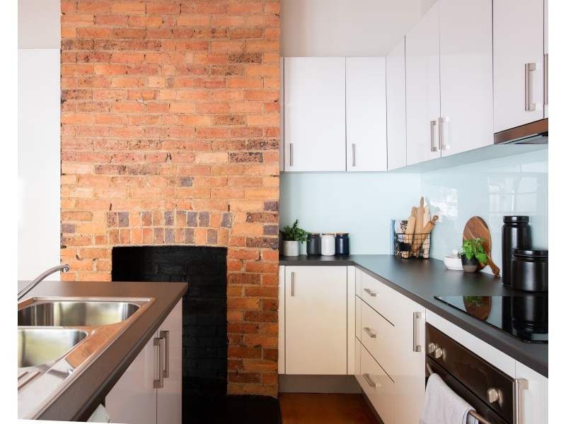 40 Racecourse Crescent, Launceston TAS 7250