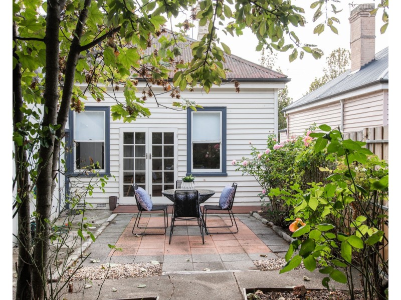 40 Racecourse Crescent, Launceston TAS 7250