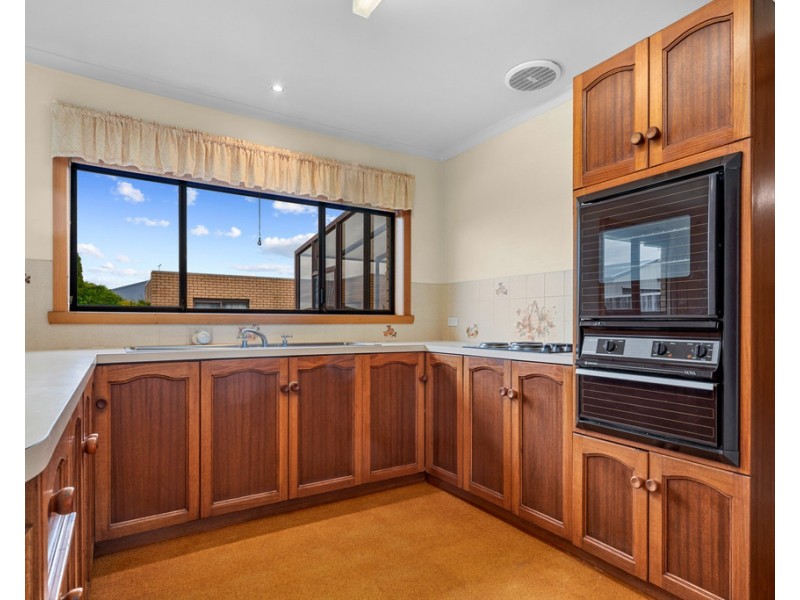 50 Packham Street, Newnham TAS 7248