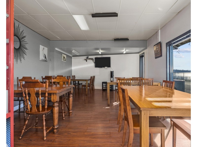 9 Esplanade, Beauty Point TAS 7270