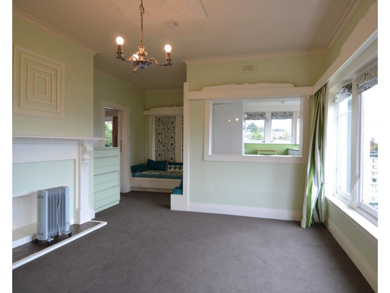 6 Pomona Road, Riverside TAS 7250