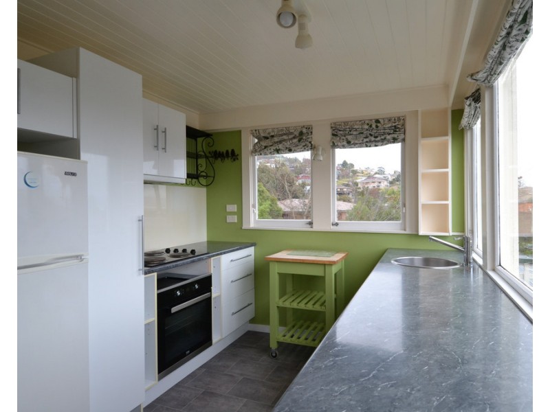 6 Pomona Road, Riverside TAS 7250