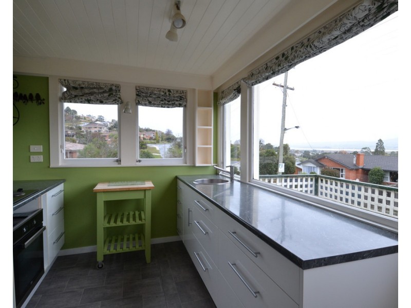 6 Pomona Road, Riverside TAS 7250