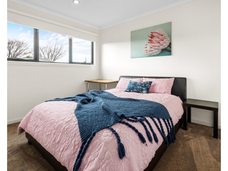 1/8 Banksia Grove, Perth TAS 7300