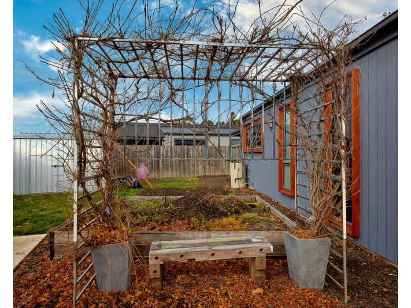 1/8 Banksia Grove, Perth TAS 7300