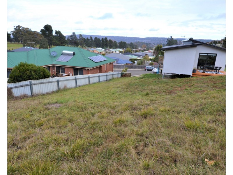 6 Meadowbank Road, Newnham TAS 7248