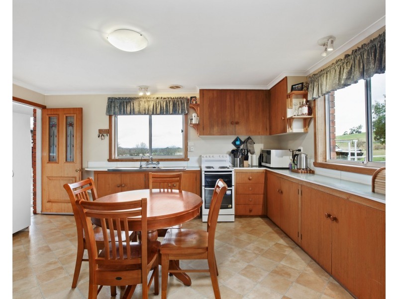 171 Five Acre Row, Westbury TAS 7303