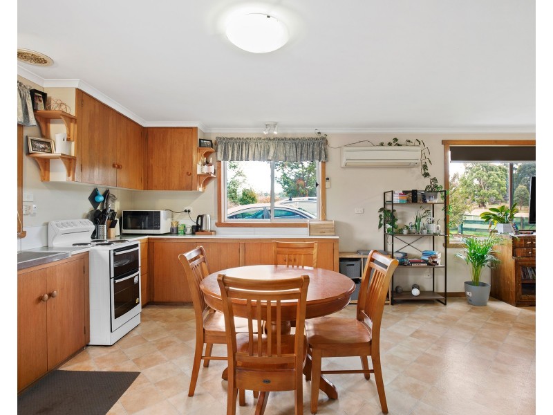 171 Five Acre Row, Westbury TAS 7303