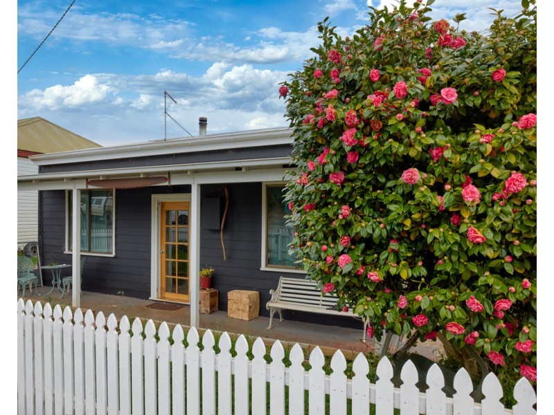 13 Charles Street, Scottsdale TAS 7260