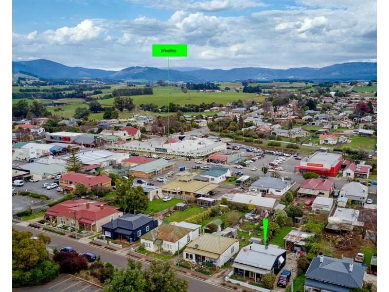 13 Charles Street, Scottsdale TAS 7260