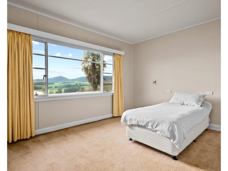 8 Ringarooma Road, Scottsdale TAS 7260