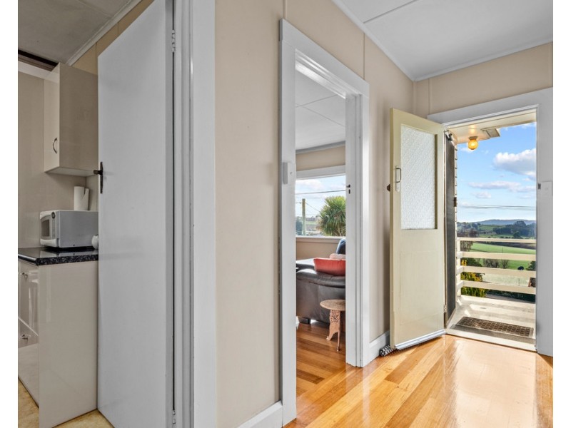 8 Ringarooma Road, Scottsdale TAS 7260