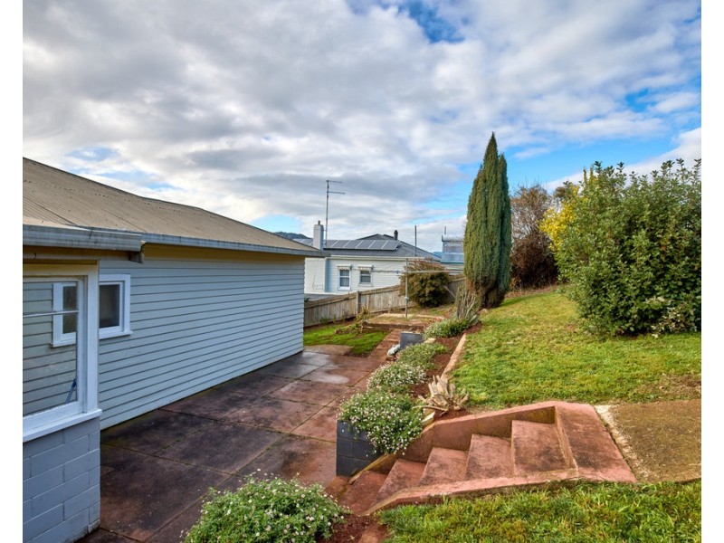 8 Ringarooma Road, Scottsdale TAS 7260