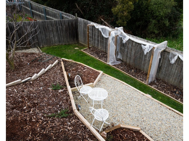 11 Sarinda Close, Newnham TAS 7248