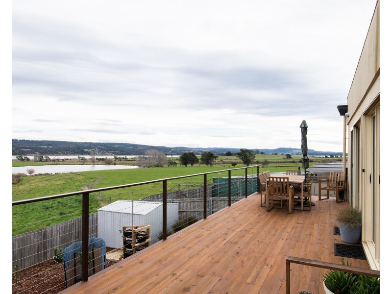 11 Sarinda Close, Newnham TAS 7248