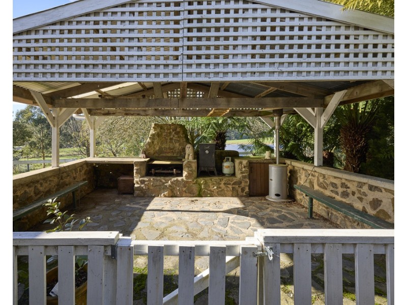 183 Mackenzie Valley Road, Cuckoo TAS 7260