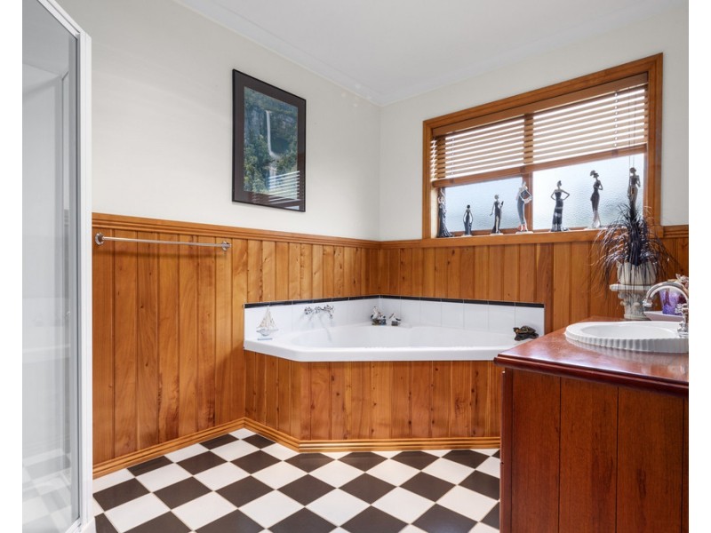 6 Union Street, Scottsdale TAS 7260