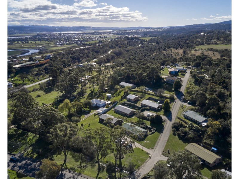 9 and 10 / 27 Lambert Street, Ravenswood TAS 7250
