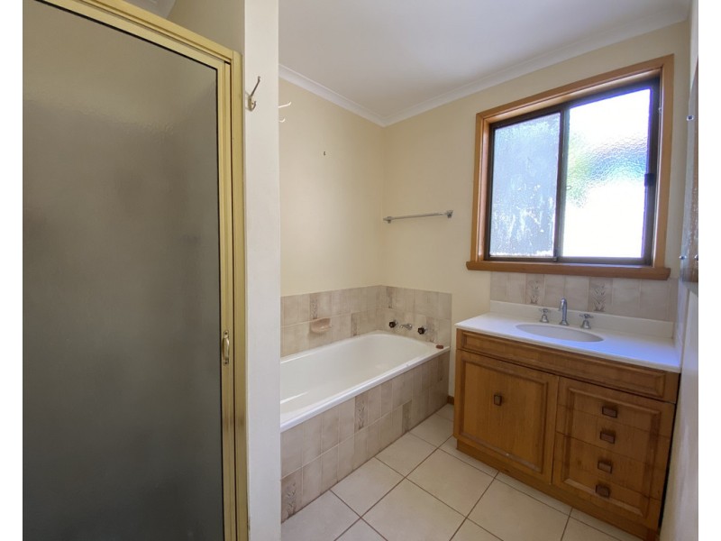 1/10 Rennie Court, Norwood TAS 7250