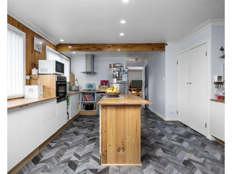 39 Ellenor Street, Scottsdale TAS 7260