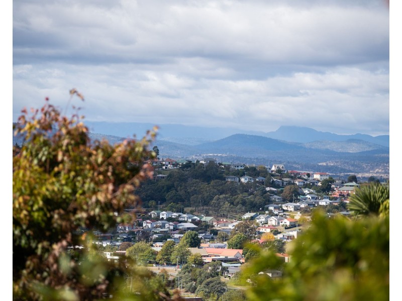 13 Granville Street, West Launceston TAS 7250