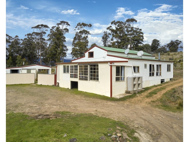 894 Sawpit Hill Road, Blessington TAS 7212