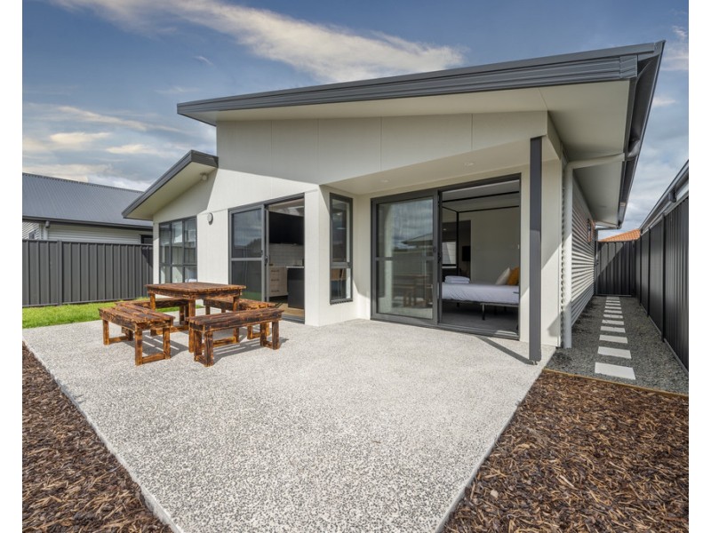 2/9 Napoleon, Perth TAS 7300