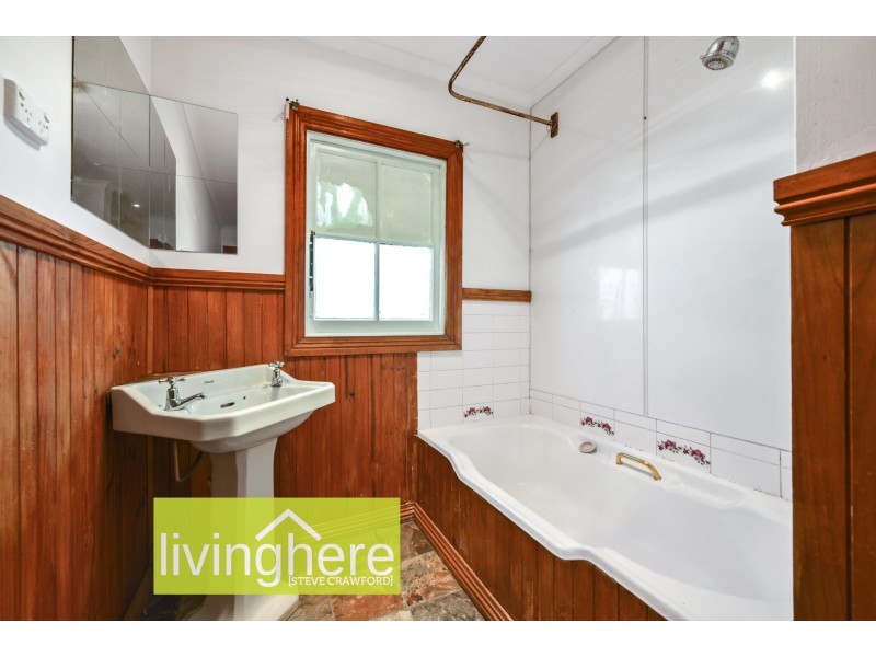 16 Moore Street, Invermay TAS 7248